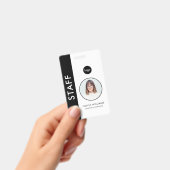 Moderner ID-Mitarbeiter Ausweis (Handheld)