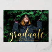 Moderner Kalligrafie-Foto Abschluss Gold Folieneinladung (Vorderseite)