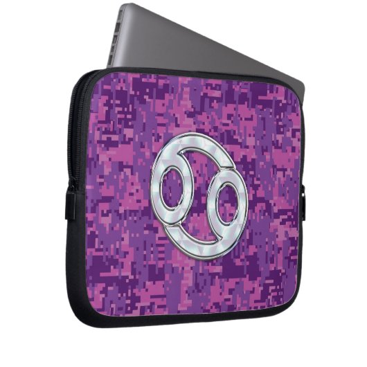 Moderner Krebs Zodiac signieren Pink Digital Camou Laptopschutzhülle (Vorne Rechts)