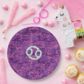 Moderner Krebs Zodiac signieren Pink Digital Camou Pappteller (Party)