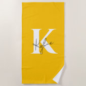 Moderner, lebendiger Personalisierter Monogramm-Na Strandtuch (Vorderseite)