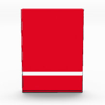 Moderner, lebhafter roter Farbblock unterer dritte