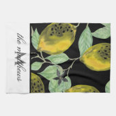 Moderner Lemon Verlasse Mit Monogramm Familienname Geschirrtuch (Horizontal)