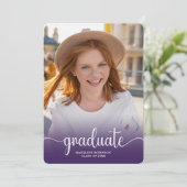 Moderner Lila 4-Foto-Script-Abschluss Einladung (Stehend Vorderseite)