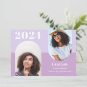 Moderner Lila Arch Foto Abschluss Einladung (Stehend Vorderseite)