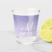 Moderner Lila Glitzer Glitzern Personalisiert Name Schnapsglas (Vorderseite)