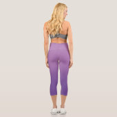 Moderner Lila Lavender Ombre Capri Leggings (Rückseite)