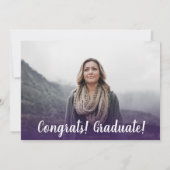 Moderner lila, minimalistischer Foto Abschluss Einladung (Rückseite)