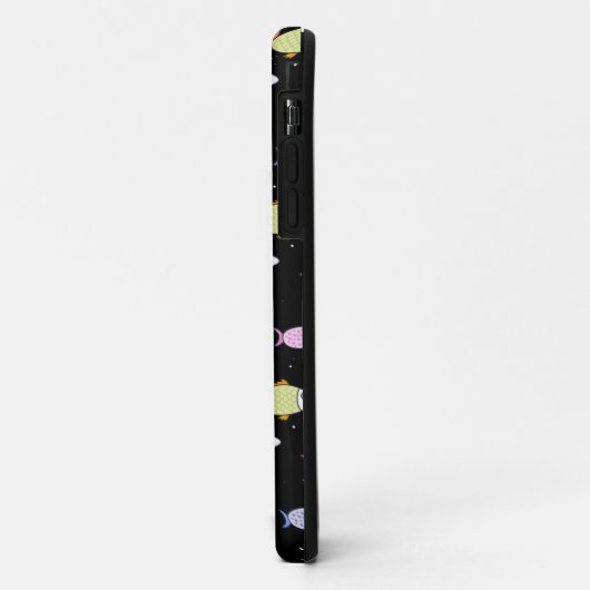 Moderner mehrfarbiger Fisch auf schwarz Case-Mate iPhone Hülle (Hinten/Links)