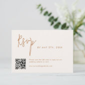 Moderner Minimal Earthy Wedding QR Code UAWG Begleitkarte (Stehend Vorderseite)