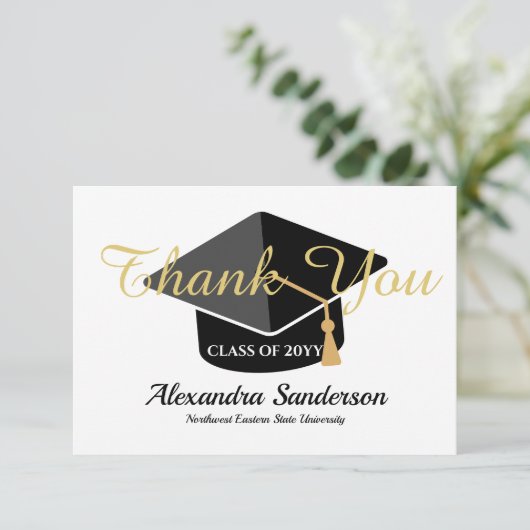 Moderner Minimal personalize School Class Abschlus Dankeskarte (Stehend Vorderseite)