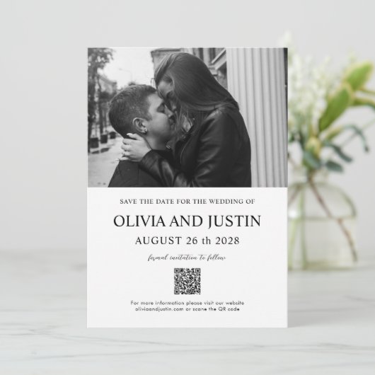 Moderner Minimal Save the Date Einladung (Stehend Vorderseite)