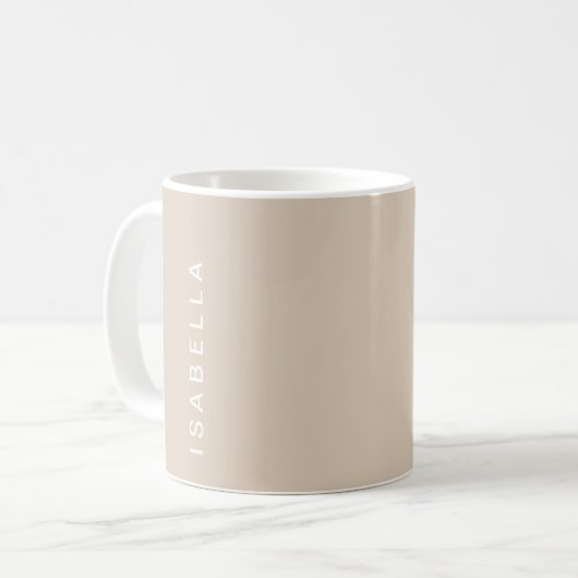 Moderner minimaler Beige Personalisierter Name Kaffeetasse (Vorderseite Links)