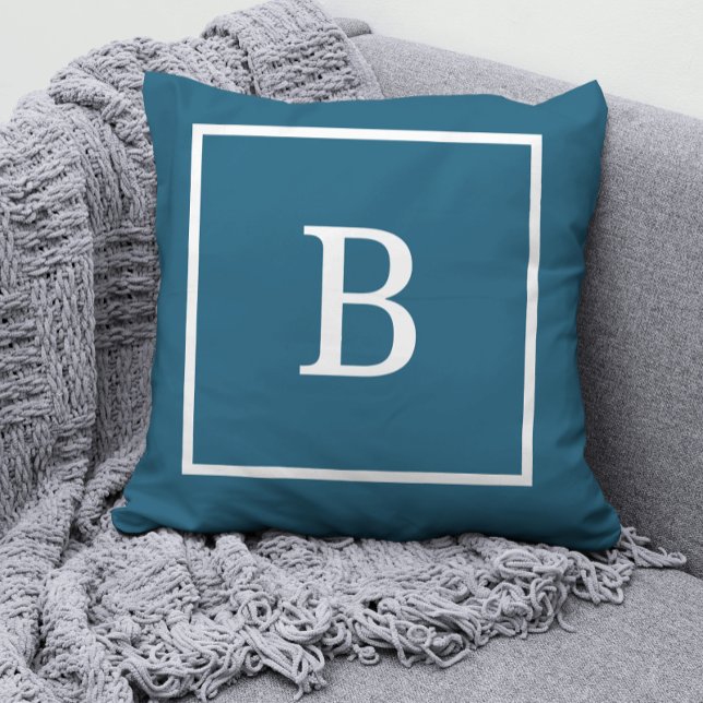 Moderner Minimaler Personalisierter Monogramm-Rahm Kissen (Von Creator hochgeladen)