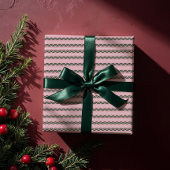 Moderner minimaler Retro-Wavy Green & Pink Stripe Geschenkpapier