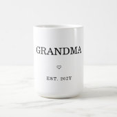 Moderner Minimalistischer Erstmaliger Oma Est. Kaffeetasse (Mittel)