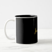 Moderner Minimalistischer Kalligraphiename Black G Zweifarbige Tasse (Links)