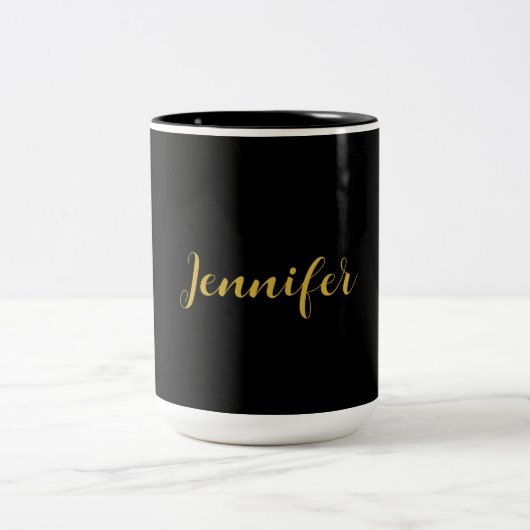Moderner Minimalistischer Kalligraphiename Black G Zweifarbige Tasse (Mittel)