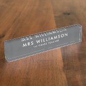 Moderner Minimalistischer Lehrtisch für Schwarz Namensplakette (Seite)