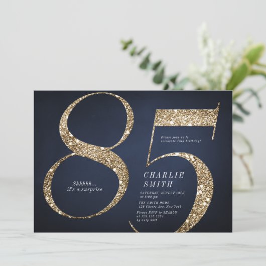 Moderner Minimalistischer Marinegoldgold Glitzer 8 Einladung (Stehend Vorderseite)