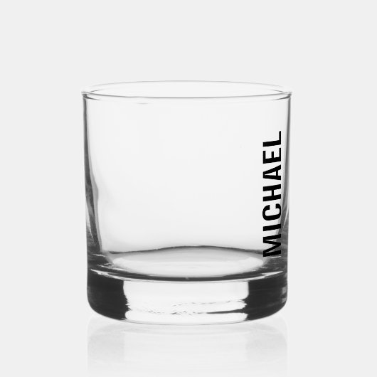 Moderner Minimalistischer Personalisierter Name Whiskyglas (Rechts)