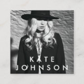 Moderner Minimalistischer QR-Code für Berufliches Quadratische Visitenkarte (Vorderseite)