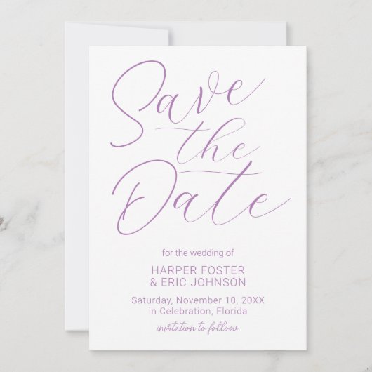 Moderner Minimalistischer Script Lavendel Save the Ankündigung (Vorderseite)