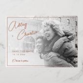 Moderner Mixed Schriftart Magenta Rose Gold Save t Folieneinladung (Vorderseite)