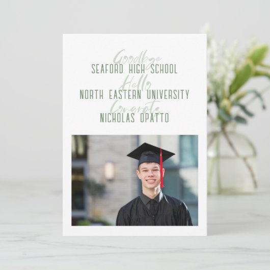 Moderner, mutiger Script Boy High School Abschluss Ankündigung (Stehend Vorderseite)