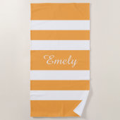 Moderner Name Orange Gestreifter Pool Strandtuch (Vorderseite)