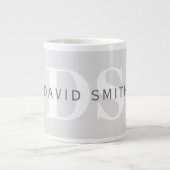 Moderner Name und Monogramm | Light & Dark Grau Wh Jumbo-Tasse (Vorderseite)