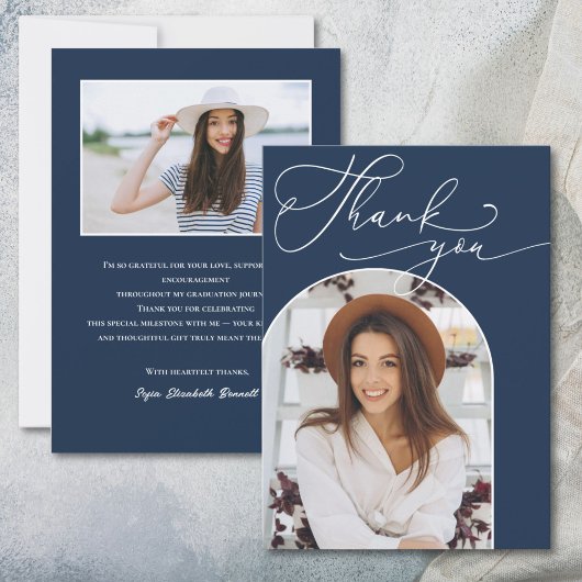 Moderner Navy Blue Arch Foto Abschluss Dankeskarte