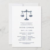 Moderner Navy Blue Layer Abschluss Einladung (Rückseite)