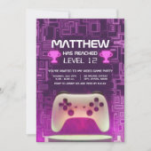 Moderner Neon Video Game Controller Kinder Tee Einladung (Vorderseite)
