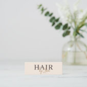Moderner neutraler Beige QR-Code Hairstylist Mini Visitenkarte (Stehend Vorderseite)