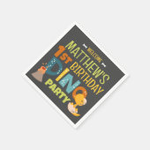 Moderner Niedlicher Geburtstag von Dino Dinosaur K Serviette (Ecke)