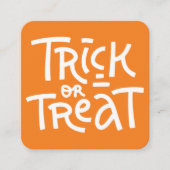 Moderner Niedlicher Typografie-Trick oder -Treaten Begleitkarte (Vorderseite)