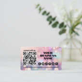 Moderner, pastellrosa, hellbrauner QR-Code Visitenkarte (Stehend Vorderseite)