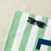Moderner Personalisierter Name Navy Green Striping Strandtuch (Beispiel)