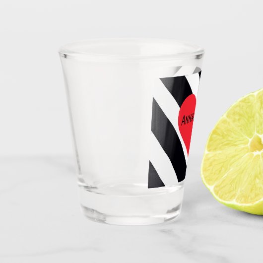 Moderner Personalisierter Name Schwarz-weiß Strich Schnapsglas (Links)