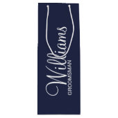 Moderner Personalisierter Navy-Blue-Trauzeuge Geschenktüte Für Weinflaschen (Vorderseite)