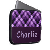 Moderner Pflaume Lila Karierter Monogramm-Laptop-S Laptopschutzhülle (Vorne Rechts)