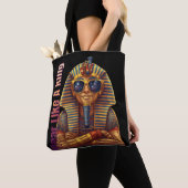 Moderner Pharao: Trage wie ein König Tasche (Von Nahem)