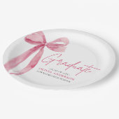 Moderner Pink Bow Coquette Graduate Abschluss Pappteller (Schrägansicht)
