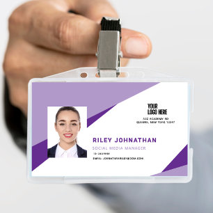 Moderner professioneller Mitarbeiter-Barcode-Auswe Ausweis