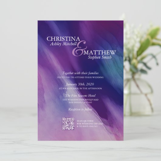 Moderner QR-Code für Lila Hochzeit von Navy Blue Einladung (Stehend Vorderseite)