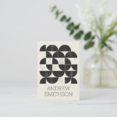 Moderner QR-Code für minimale geometrische Schwarz Visitenkarte (Stehend Vorderseite)