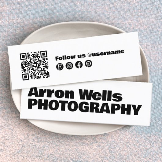 Moderner QR-Code für Schwarz und Weiß Mini Visitenkarte