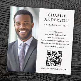 Moderner QR-Code mit minimalem, elegantem Foto Quadratische Visitenkarte