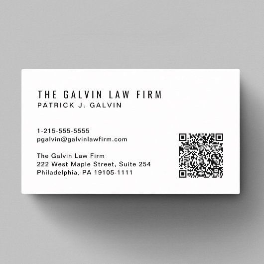 Moderner QR Code Mitarbeiter Visitenkarte